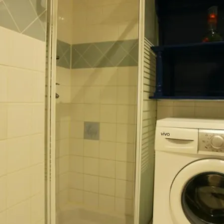 Au Chateau, - Fr-1-489-163 * Le Veurdre